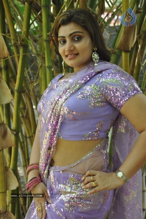 tamil aunty bathing pics|mallu girl image.